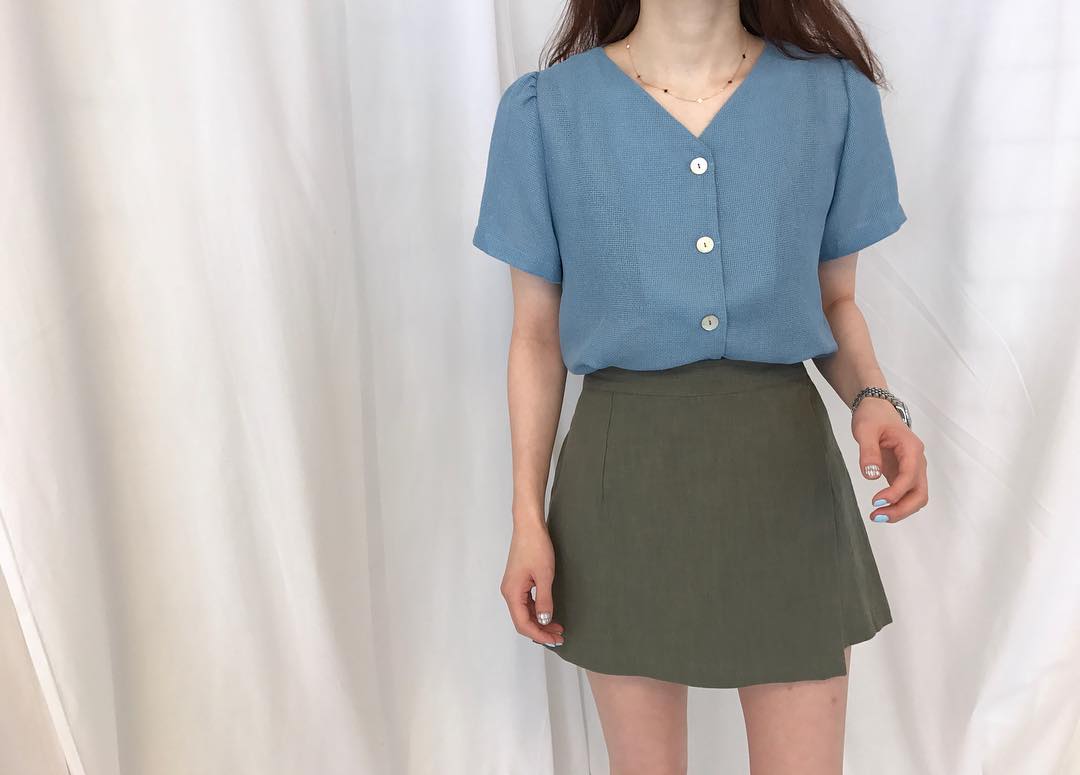 Những kiểu áo sơ mi cực kì xinh xắn cho bạn nữ diện tới trường