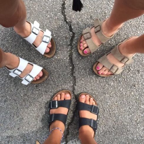 Những kiểu giày sandal nữ hot nhất
