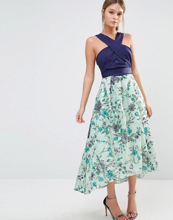 Những trang phục mà các nàng nên tránh khi dự tiệc cưới