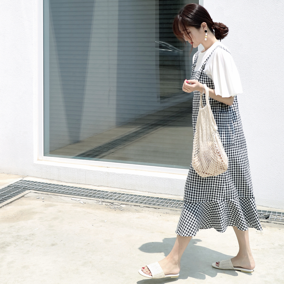 Sự trở lại đầy thuyết phục của những chiếc túi mà tưởng chừng đã bị bỏ quên ở quá khứ