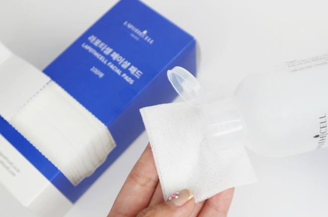 Tẩy da chết hóa học đang là xu hướng làm đẹp thời gian gần đây