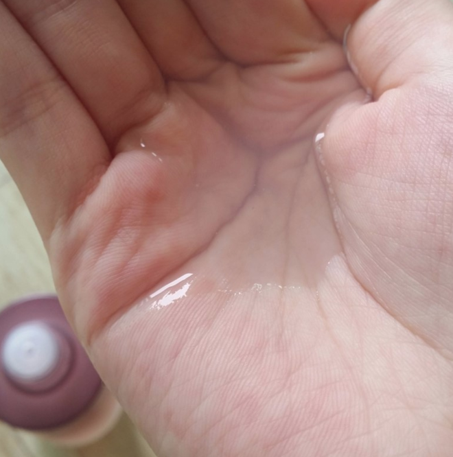 Tẩy da chết hóa học đang là xu hướng làm đẹp thời gian gần đây