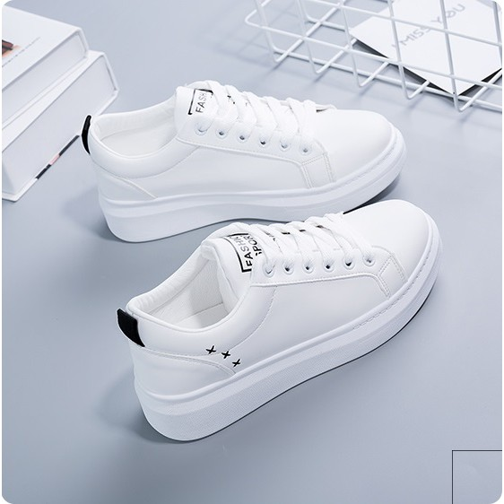 Top 5 đôi giày công sở nữ đẹp nhất hiện nay