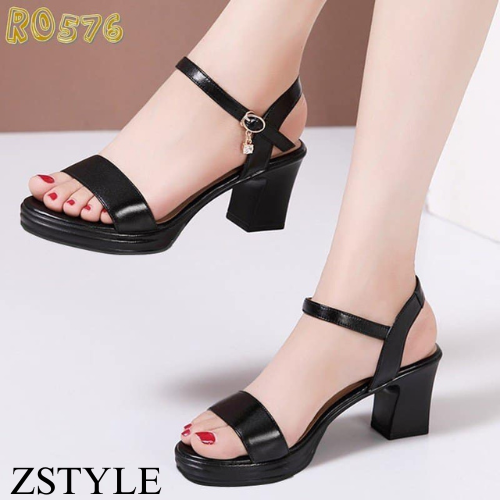 GIÀY SANDAL THỜI TRANG RO576