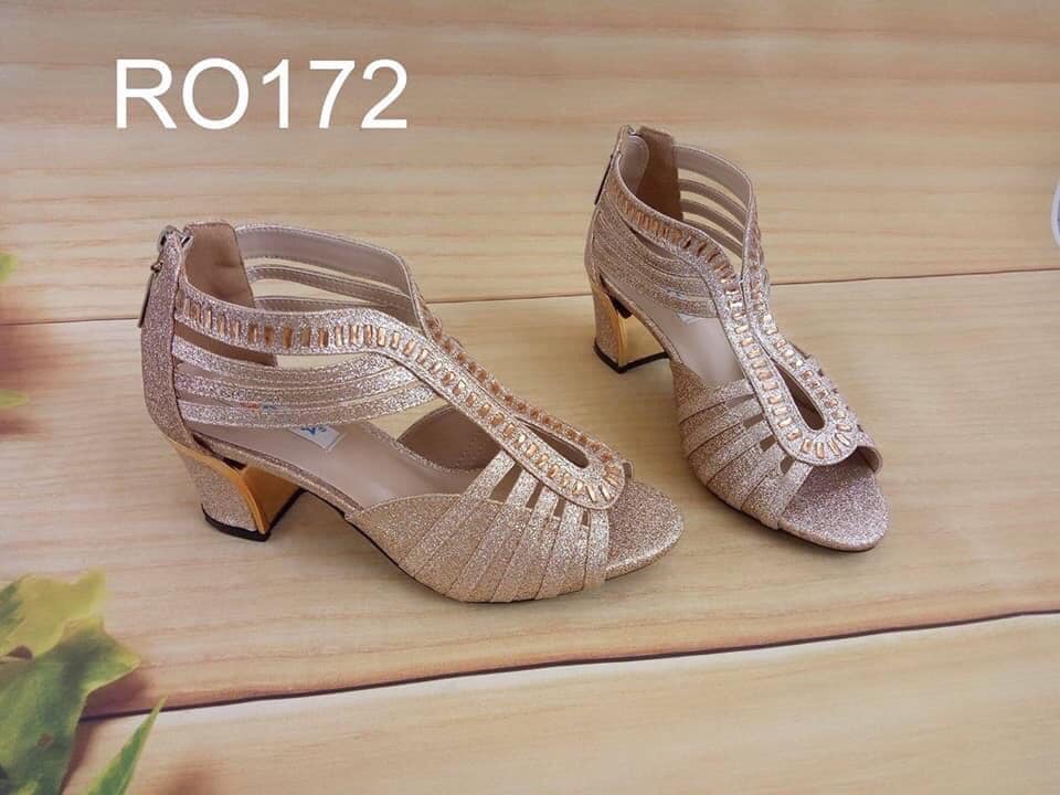 Giày xăng đan nữ RO172